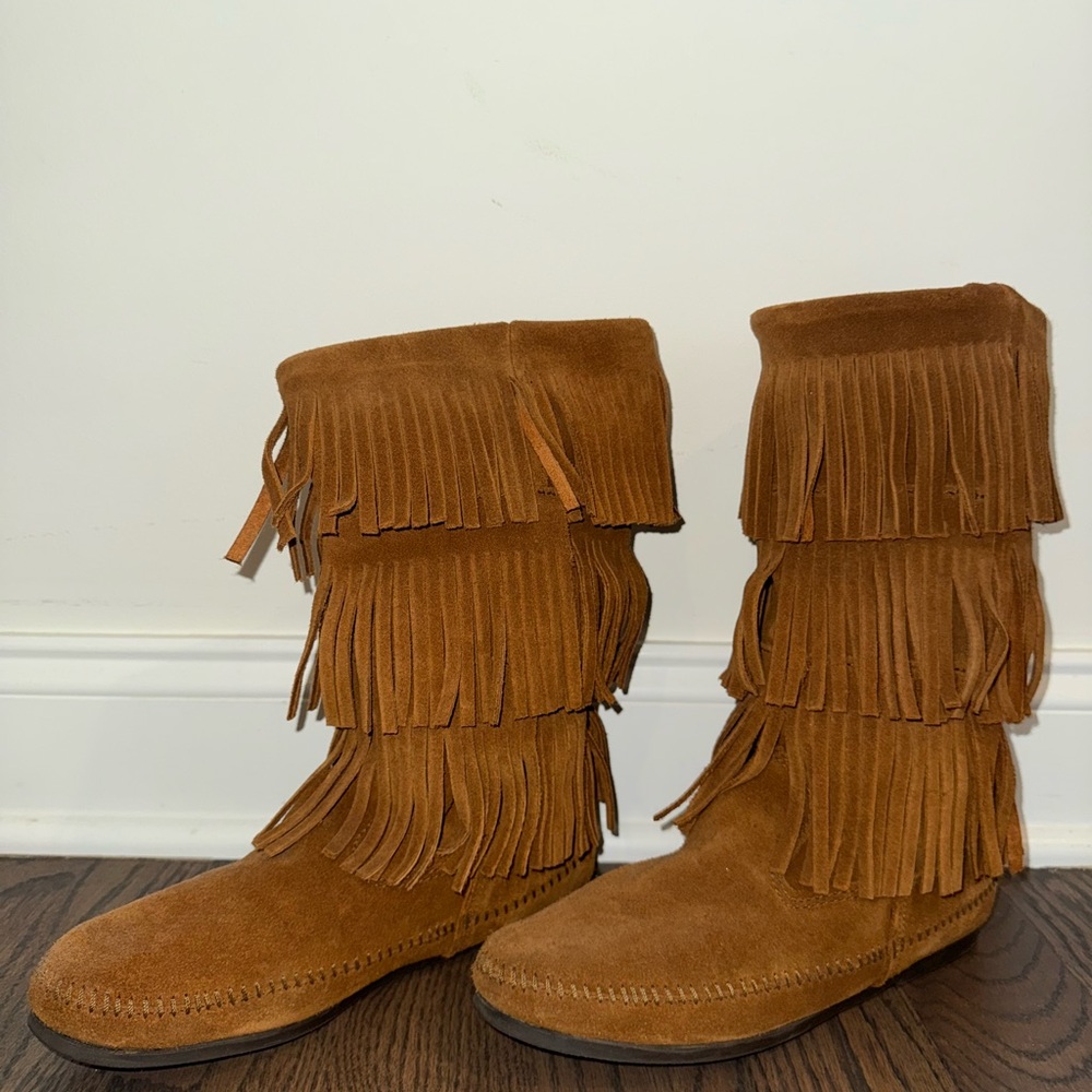 Minnetonka 3-Layer Fringe Moccasin Boots